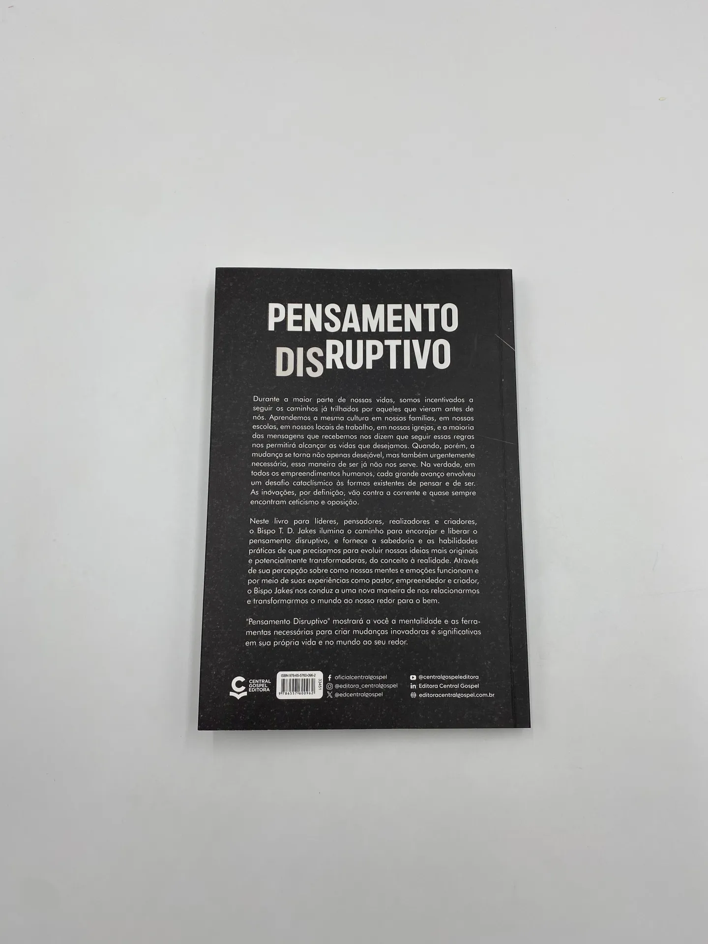 Pensamento Disruptivo: Uma estratégia ousada pra mudar a forma como vivemos, lideramos e amamos Pensamento Disruptivo: Uma estratégia ousada pra mudar a forma como vivemos, lideramos e amamos - Imagem 2